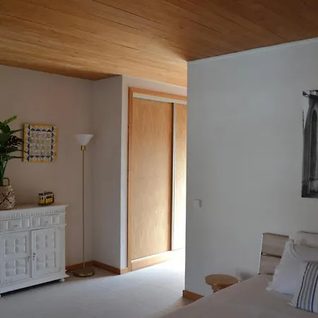 Frühstückspension Casas Cerejas 3*