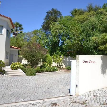 Frühstückspension Casas Cerejas 3*